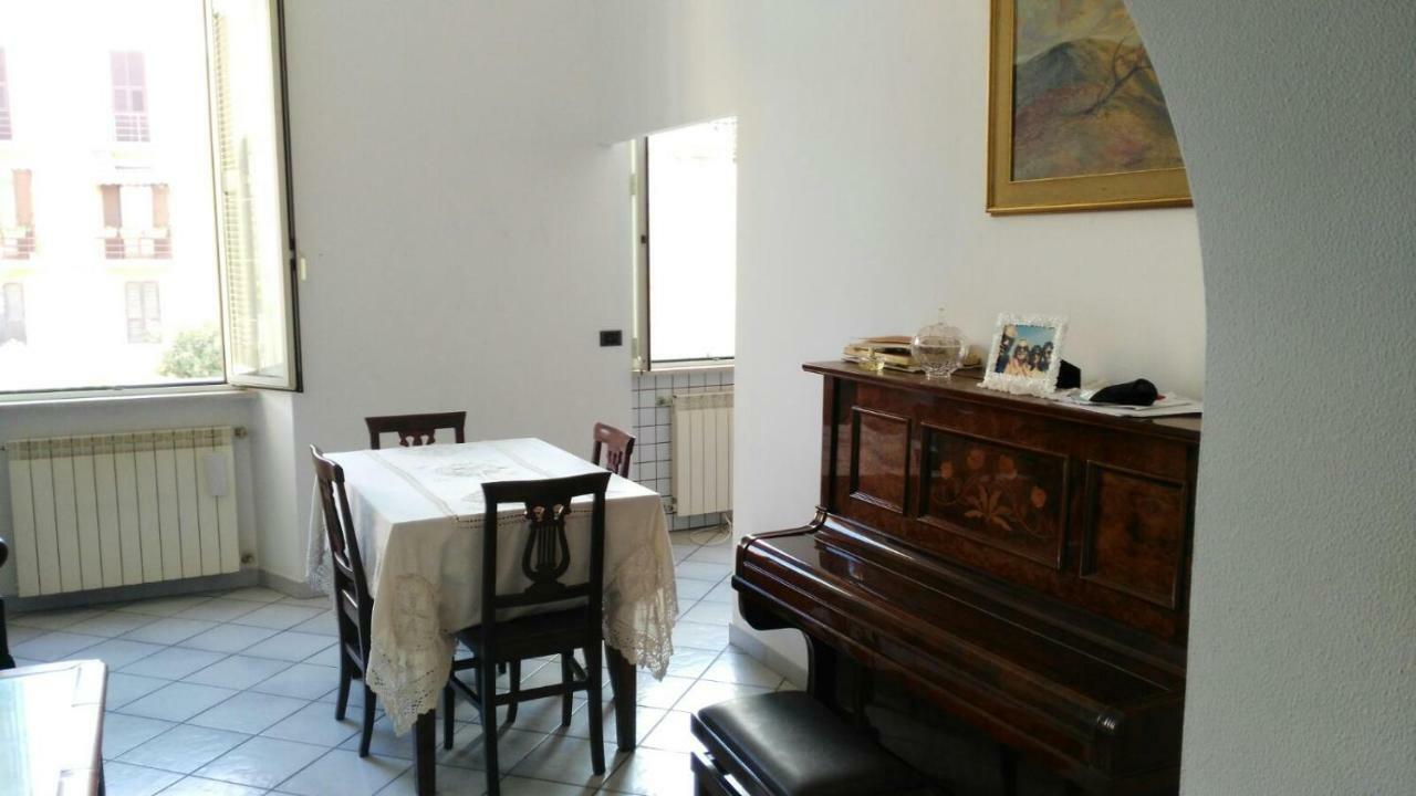 Whole Holiday Home Apartment Splendid Civitavecchia Da Pamino & Priscilla Exterior photo